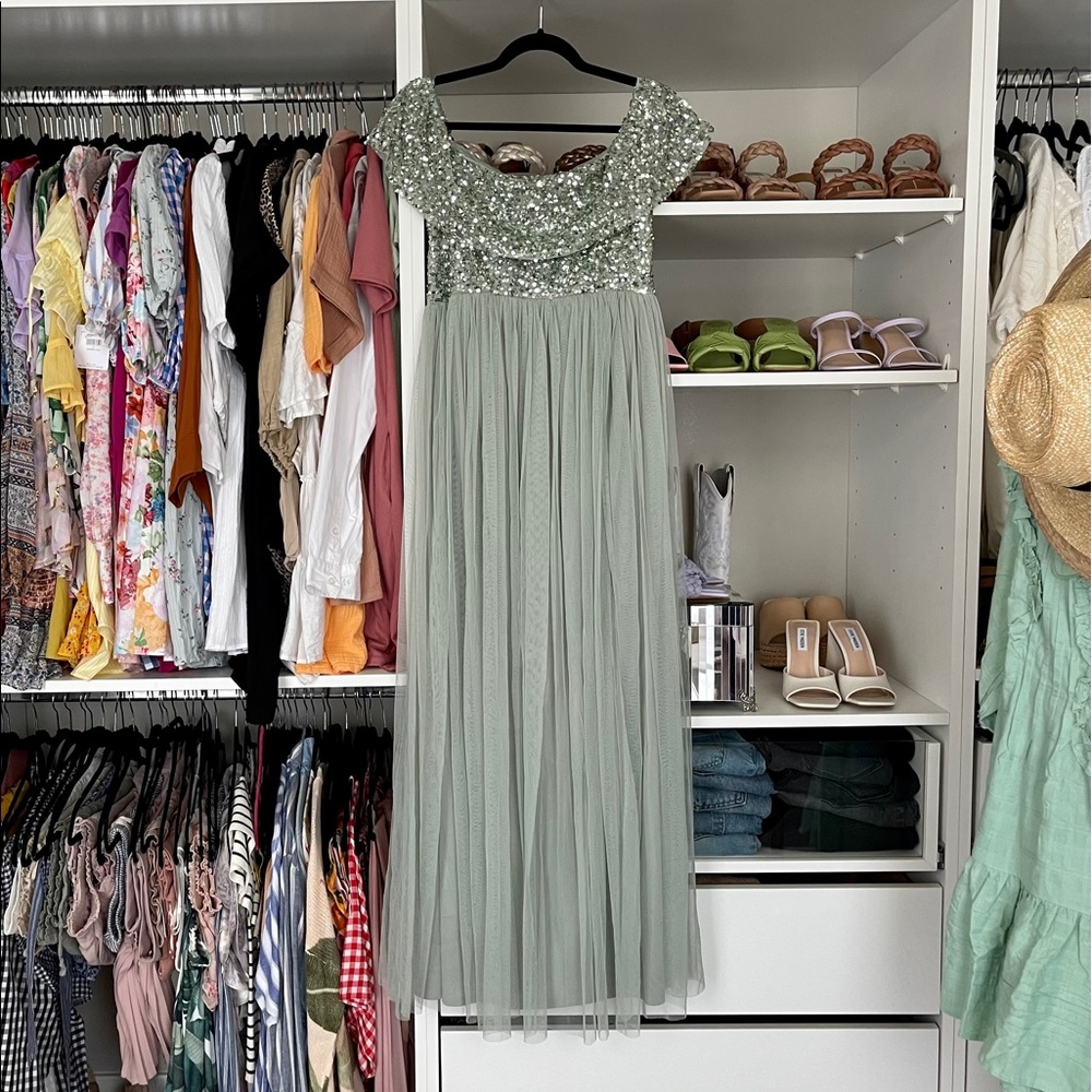 Sequin sage maternity dress!